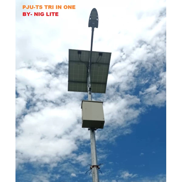 lampu penerangan jalan umum tenaga surya (PJU-TS)