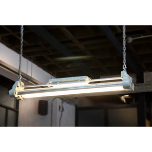  Lampu TL 